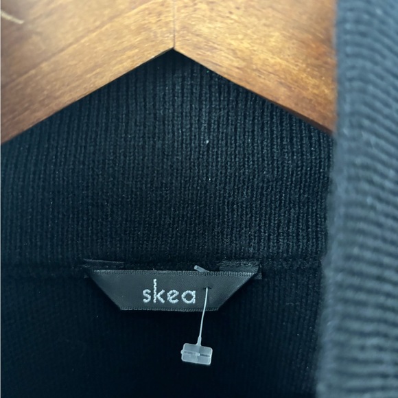 Skea SKI wool blend Sweater - Picture 8 of 8